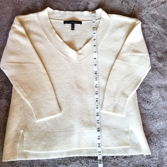 White House black market wool blend cream Knit Sweater size S - Picture 4 of 10